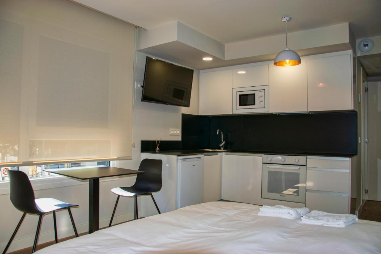 Aparthotel Essenzia De Castilla Aranda de Duero Buitenkant foto