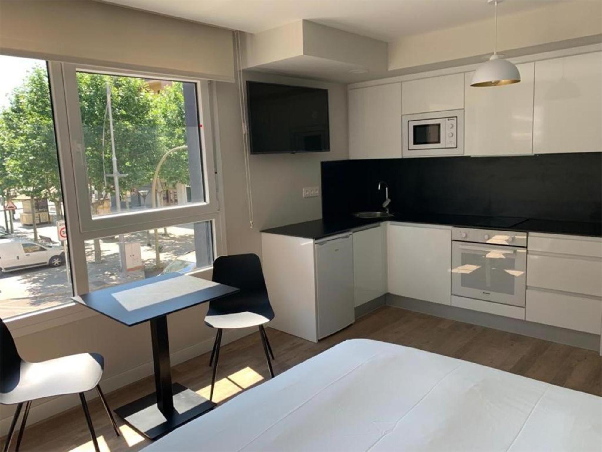 Aparthotel Essenzia De Castilla Aranda de Duero Buitenkant foto